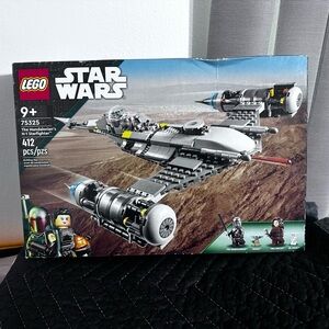 LEGO® Star Wars™ The Mandalorian's N-1 Starfighter 75325